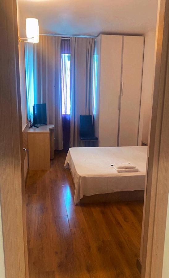 Dmt Apartament Rin Grand Bucureşti Ngoại thất bức ảnh